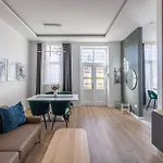 Charm & N8 By Prestige Homes Διαμέρισμα *