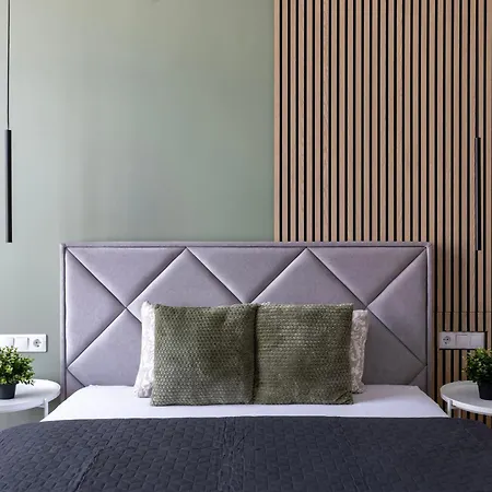 Charm & N8 By Prestige Homes *